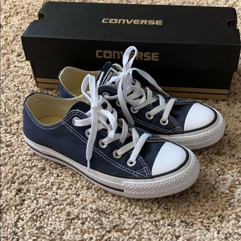 Converse All Star Ox Navy Size Women’s 5.5 NWT
